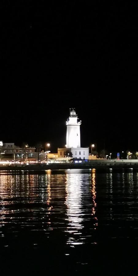 Encantador Bajo En Málaga Exterior foto
