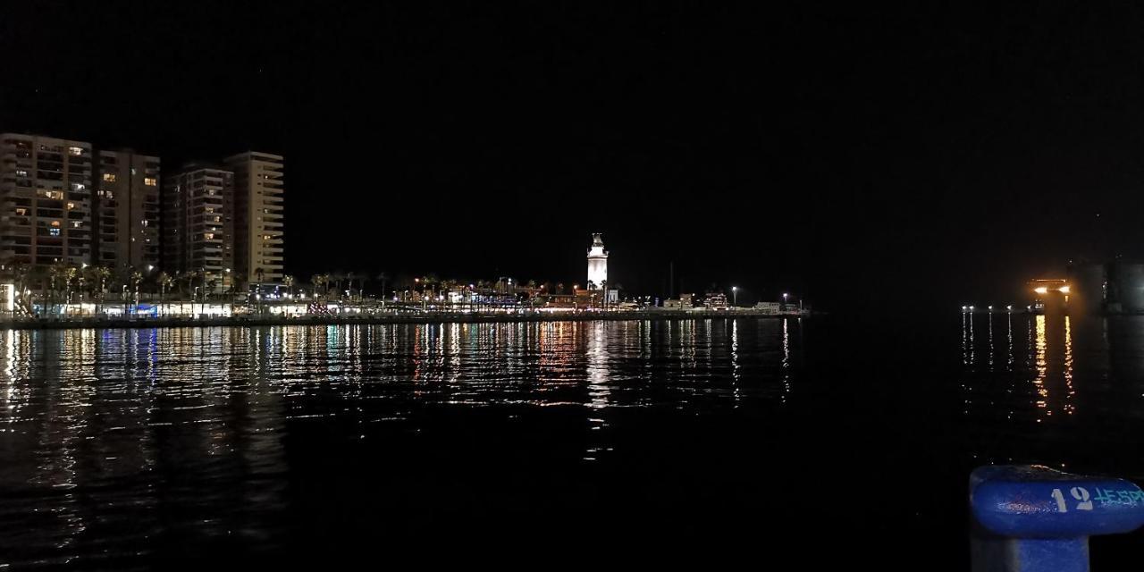 Encantador Bajo En Málaga Exterior foto